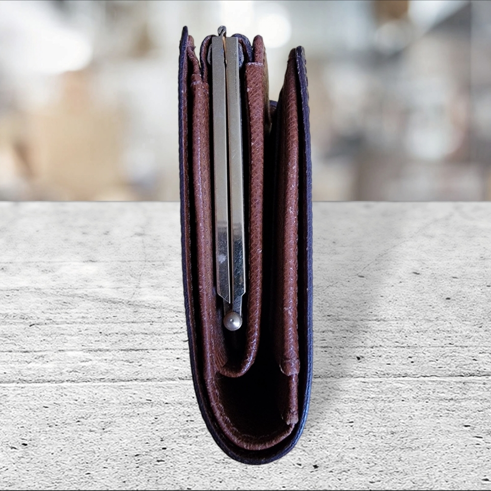 Louis Vuitton purse wallet - Picture 9 of 12